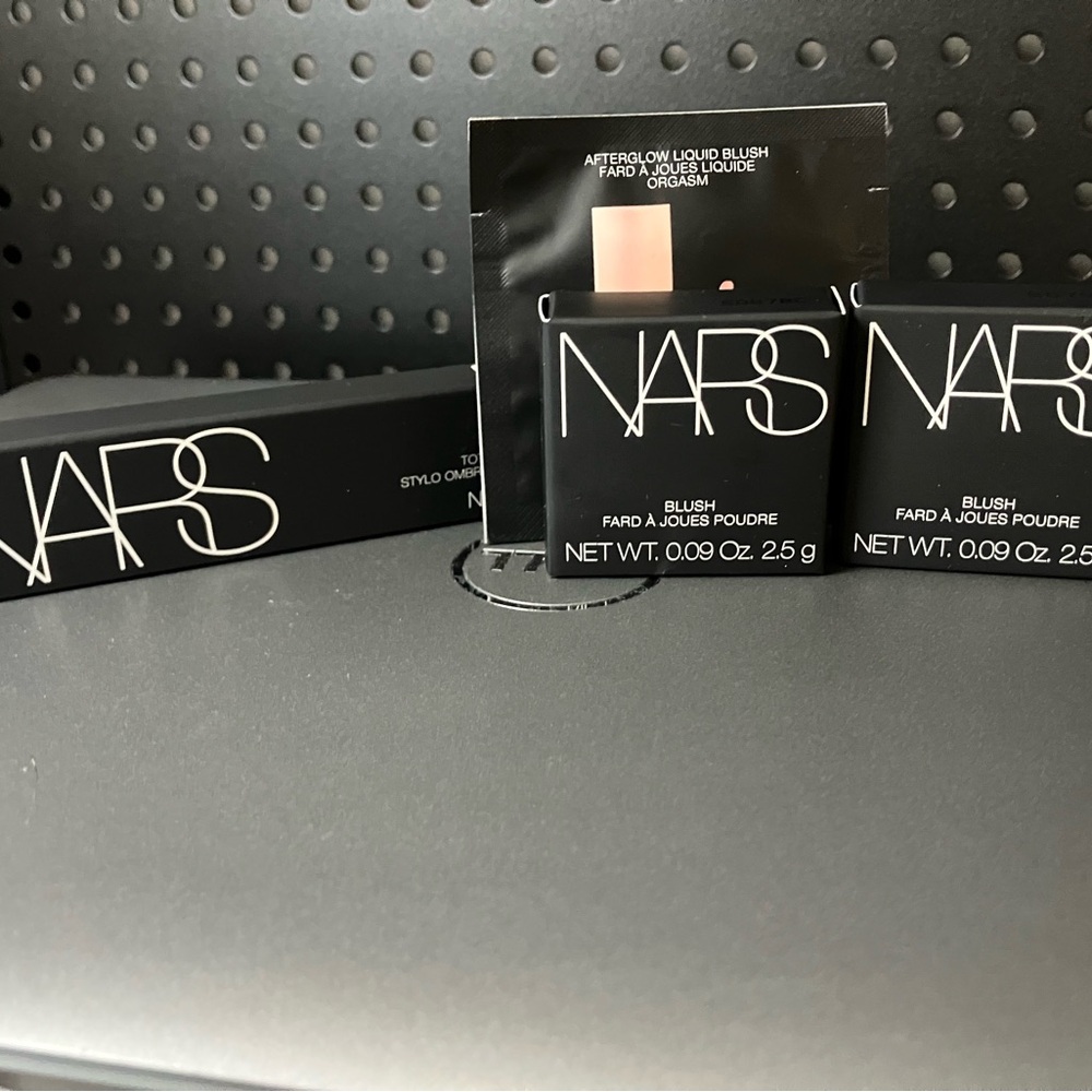 NARS Total Seduction Eyeshadow Stick and Mini Orgasm Blushes